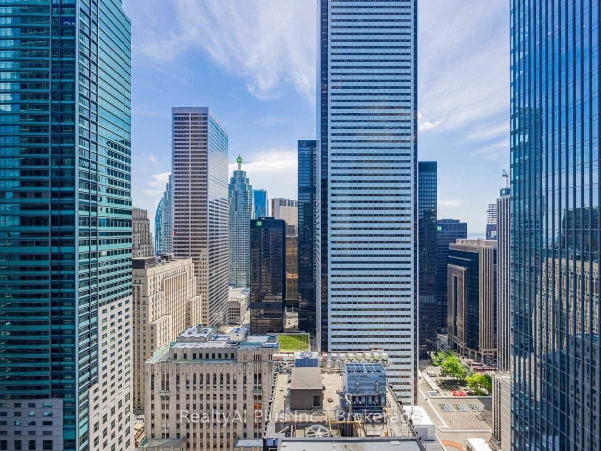 Photo 12 of Unit 3906, 70 Temperance Street, Toronto, Bay Street Corridor — HOMEH
