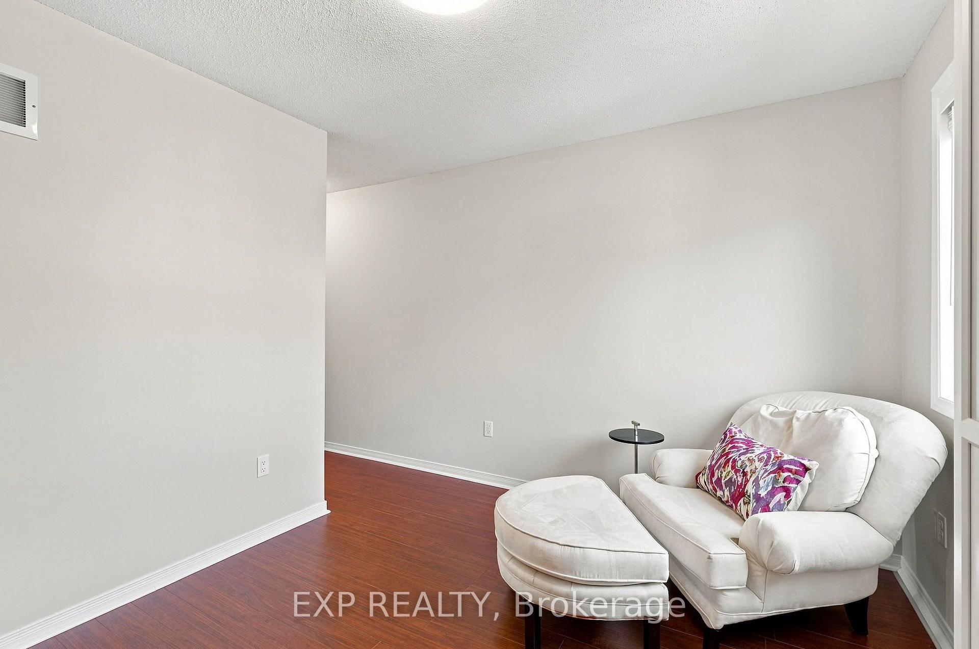 Photo 26 of 179 Sassafras Circle, Vaughan, Patterson — HOMEH