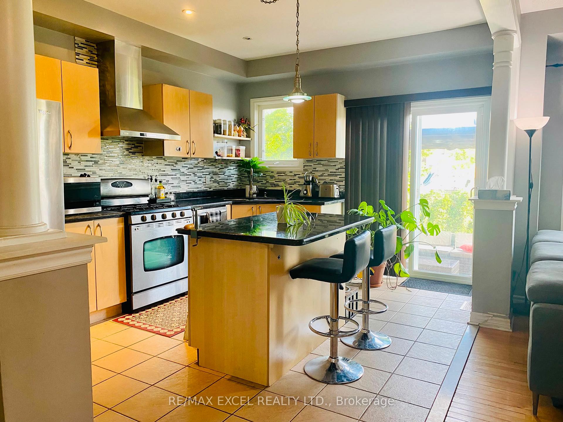 Photo 11 of 87 Miramar Drive, Markham, Greensborough — HOMEH