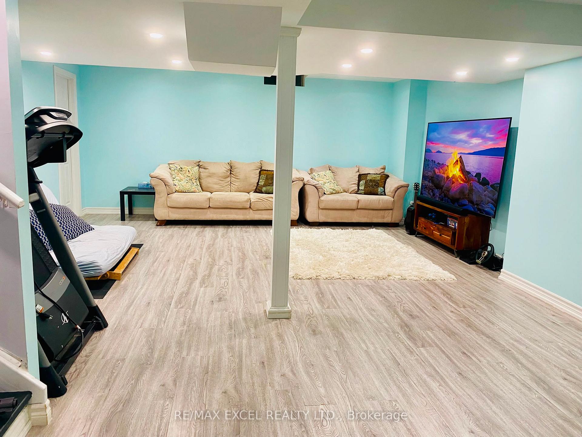 Photo 21 of 87 Miramar Drive, Markham, Greensborough — HOMEH