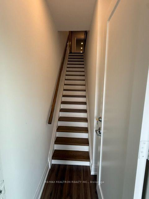 Photo 5 of 779 St Clair Avenue W, Toronto, Wychwood — HOMEH