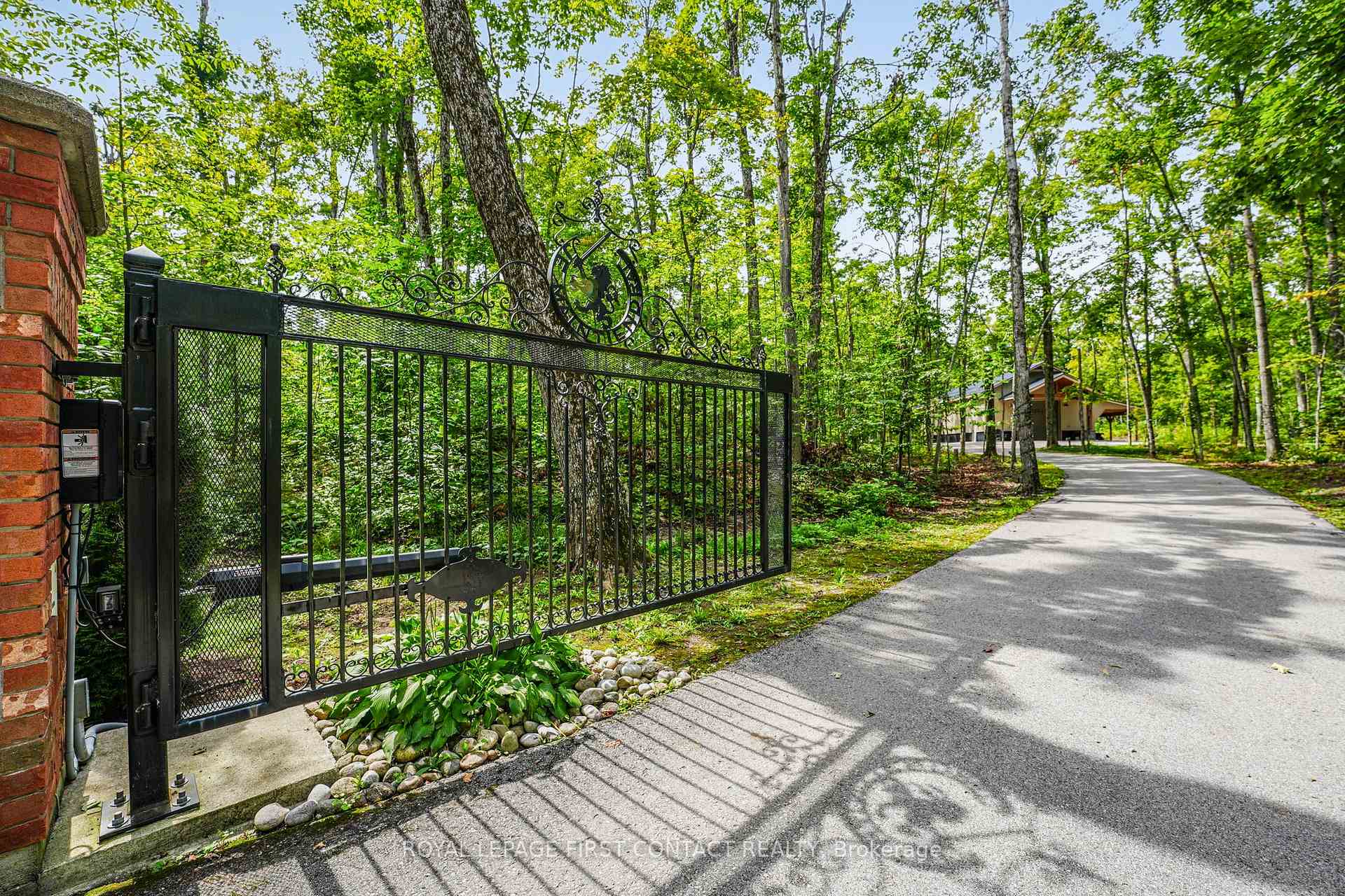 Photo 4 of 1772 10 Line N, Oro-Medonte, Rural Oro-Medonte — HOMEH
