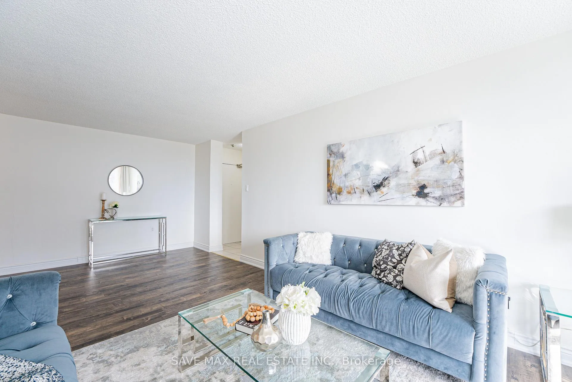 Photo 3 of Unit 904, 17 Knightsbridge Road, Brampton, Queen Street Corridor — HOMEH