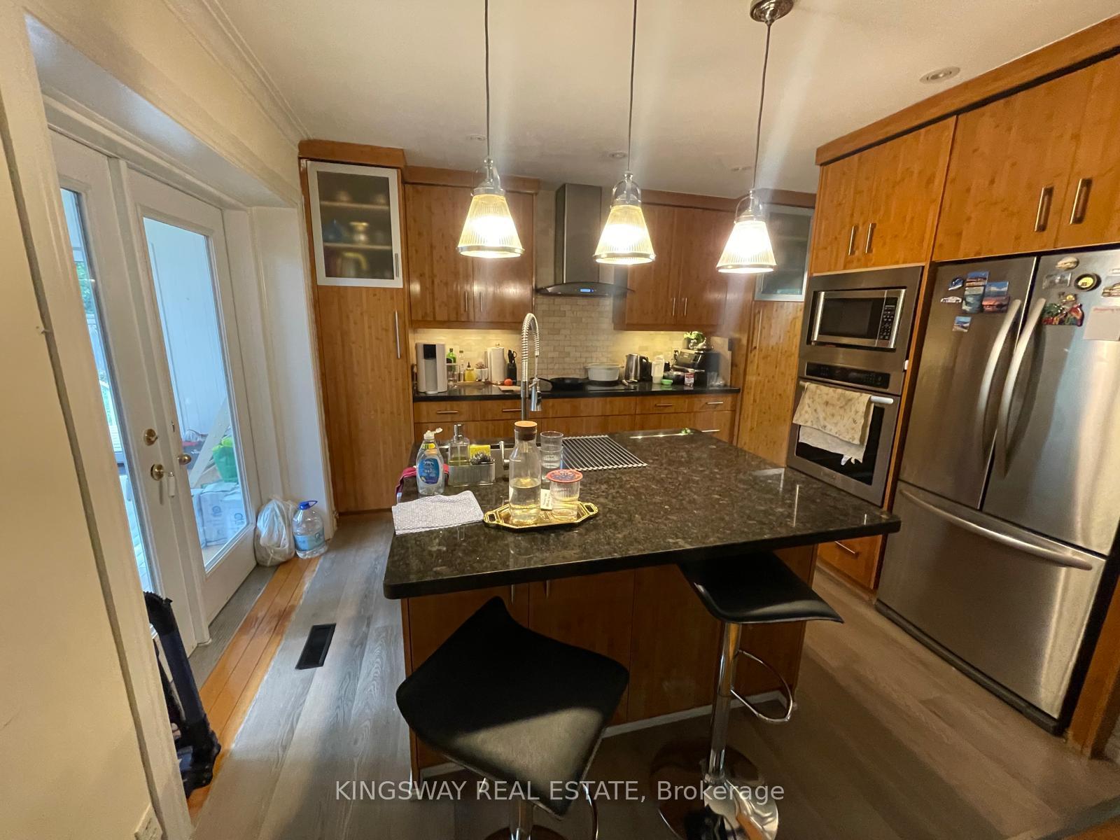 Photo 13 of 16 Plainsman Road, Mississauga, Streetsville — HOMEH