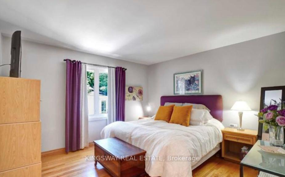 Photo 18 of 16 Plainsman Road, Mississauga, Streetsville — HOMEH
