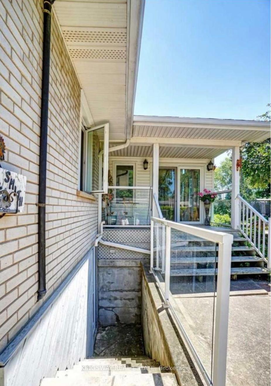 Photo 20 of 16 Plainsman Road, Mississauga, Streetsville — HOMEH