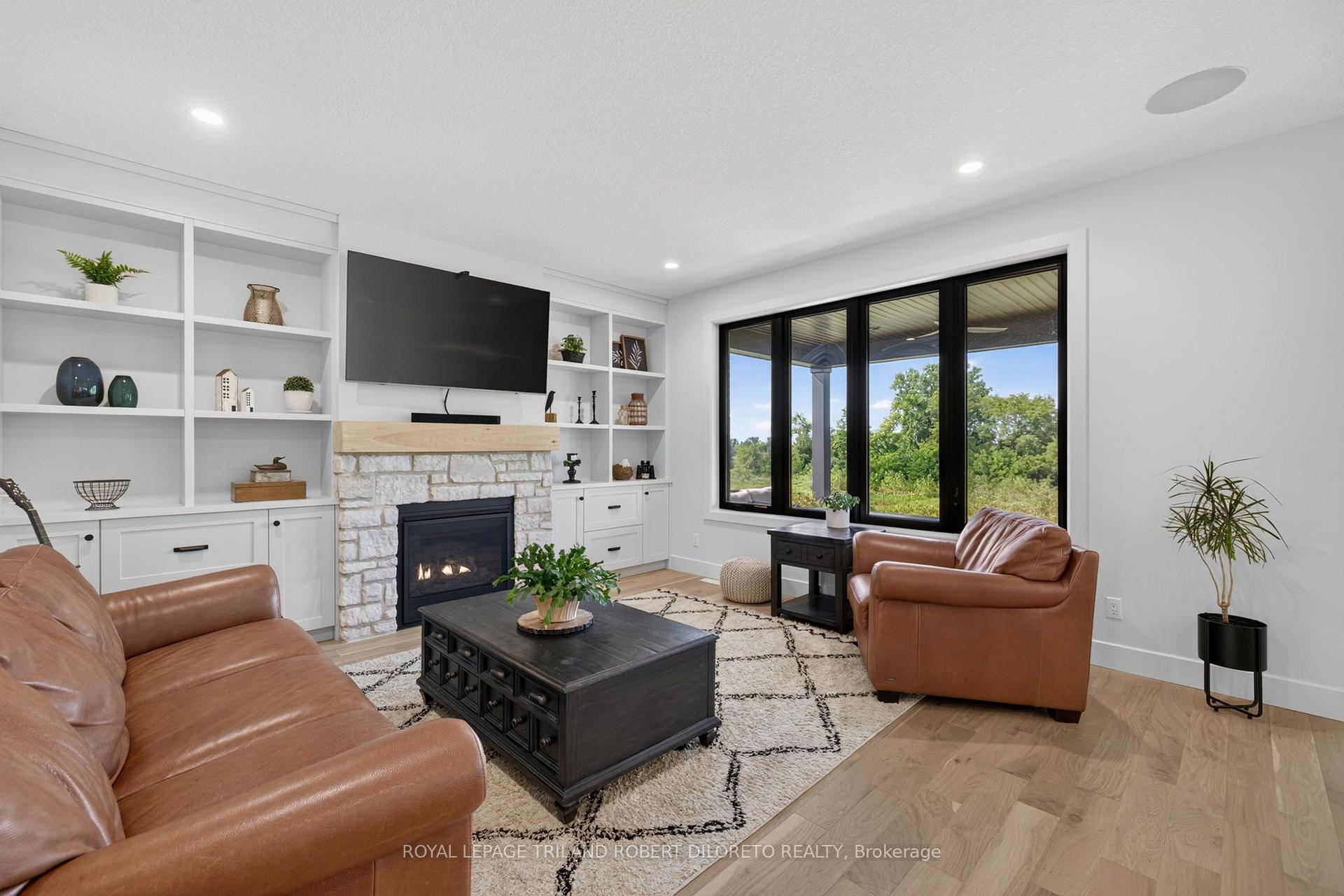 Photo 15 of 95 Allister Drive, Middlesex Centre, Kilworth — HOMEH