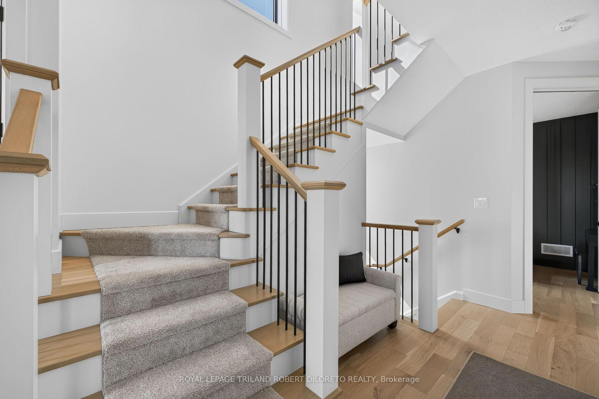 Photo 24 of 95 Allister Drive, Middlesex Centre, Kilworth — HOMEH