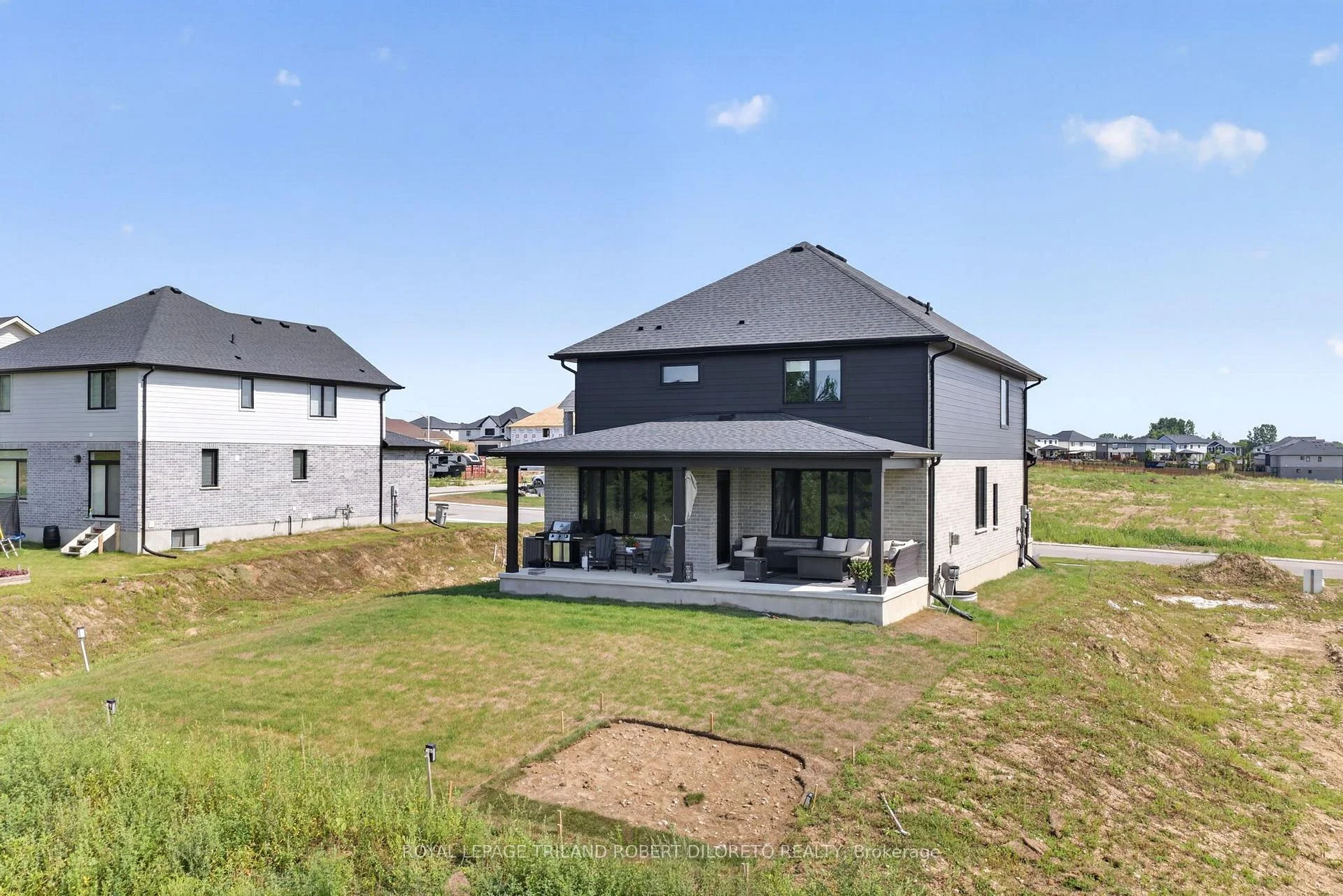 Photo 42 of 95 Allister Drive, Middlesex Centre, Kilworth — HOMEH