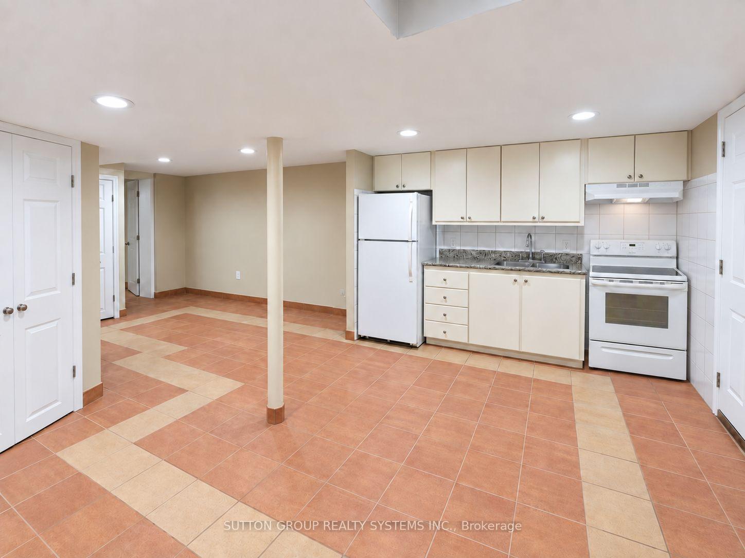 Photo 2 of 158 Blackthorn Avenue, Toronto, Weston-Pellam Park — HOMEH