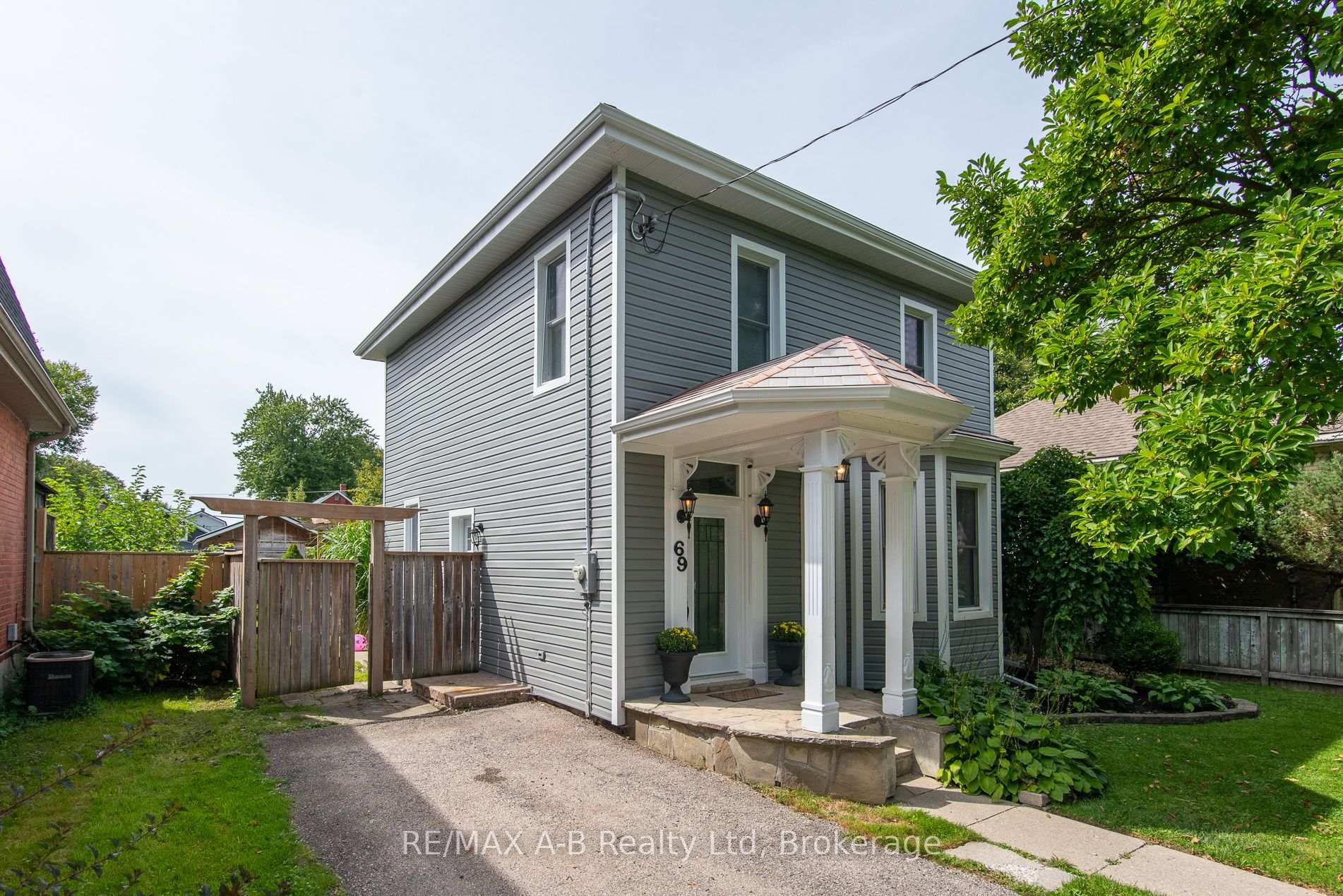 Photo 1 of 69 Louise Street, Stratford — HOMEH