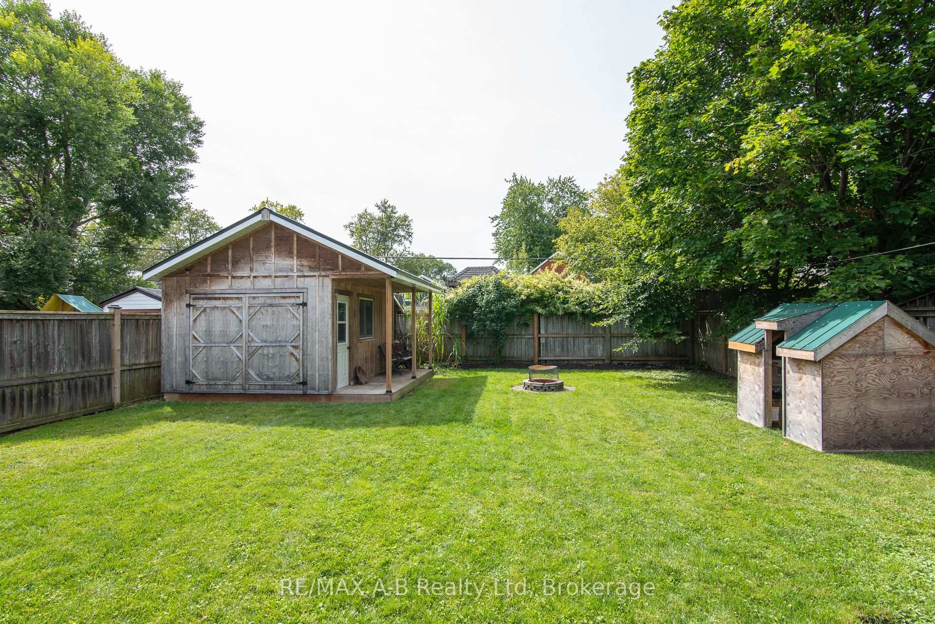 Photo 14 of 69 Louise Street, Stratford — HOMEH