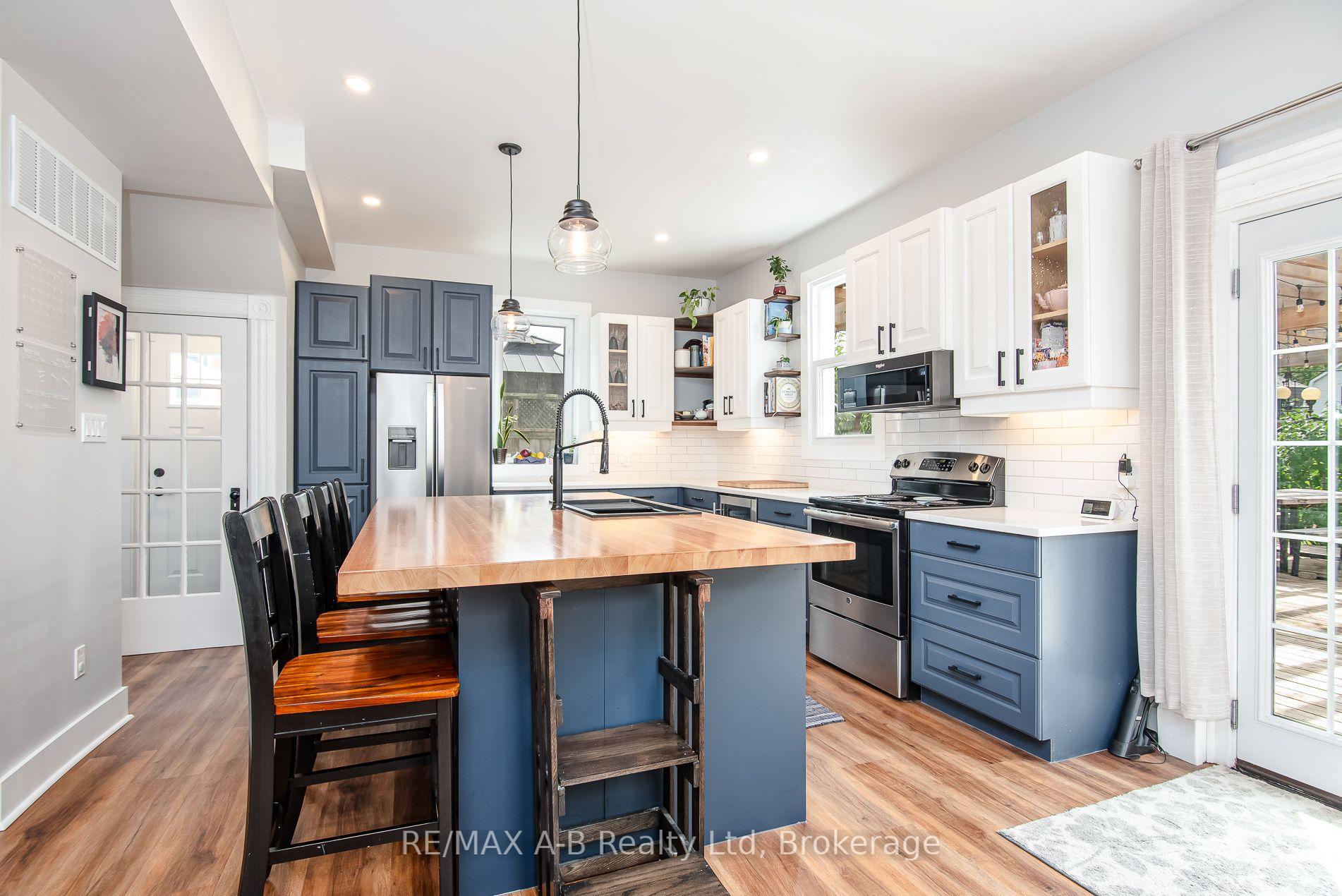 Photo 30 of 69 Louise Street, Stratford — HOMEH