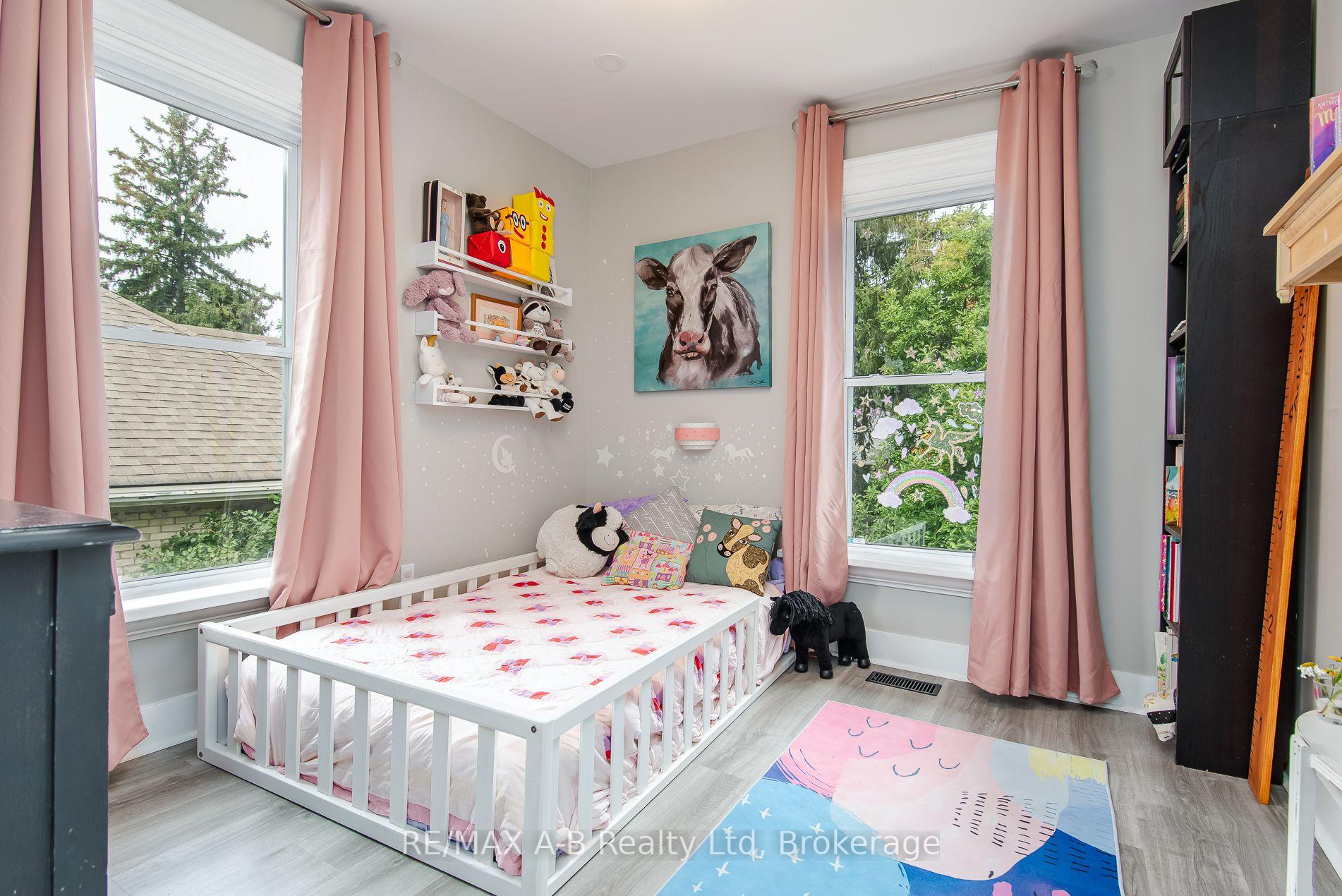 Photo 47 of 69 Louise Street, Stratford — HOMEH