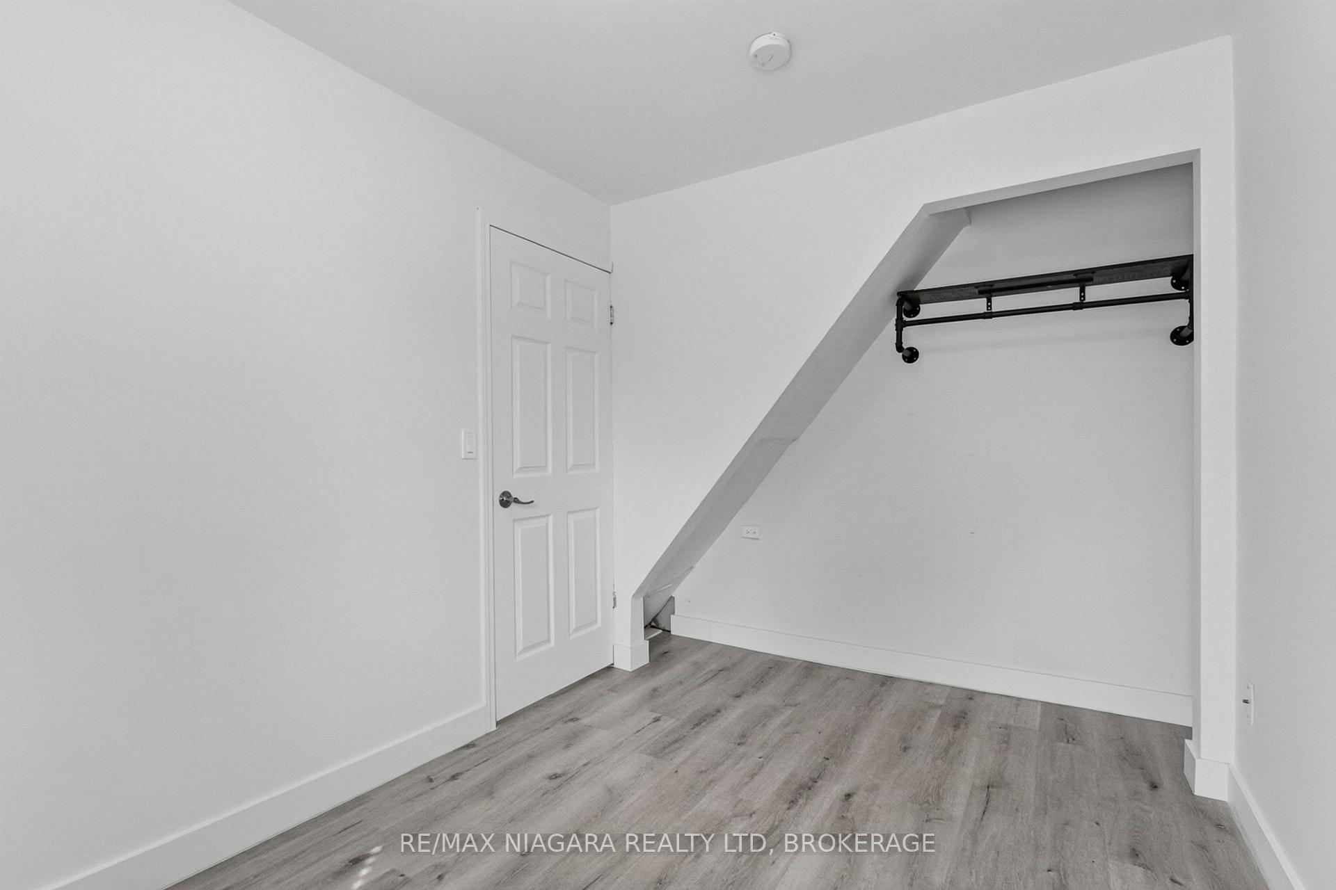 Photo 11 of 10 Churchill Avenue, Welland, Lincoln/Crowland — HOMEH
