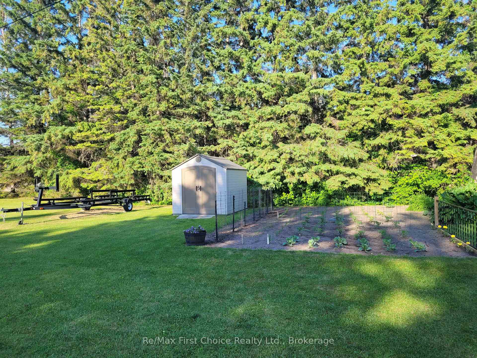 Photo 32 of 602 River Avenue E, Rainy River, TB-403 — HOMEH