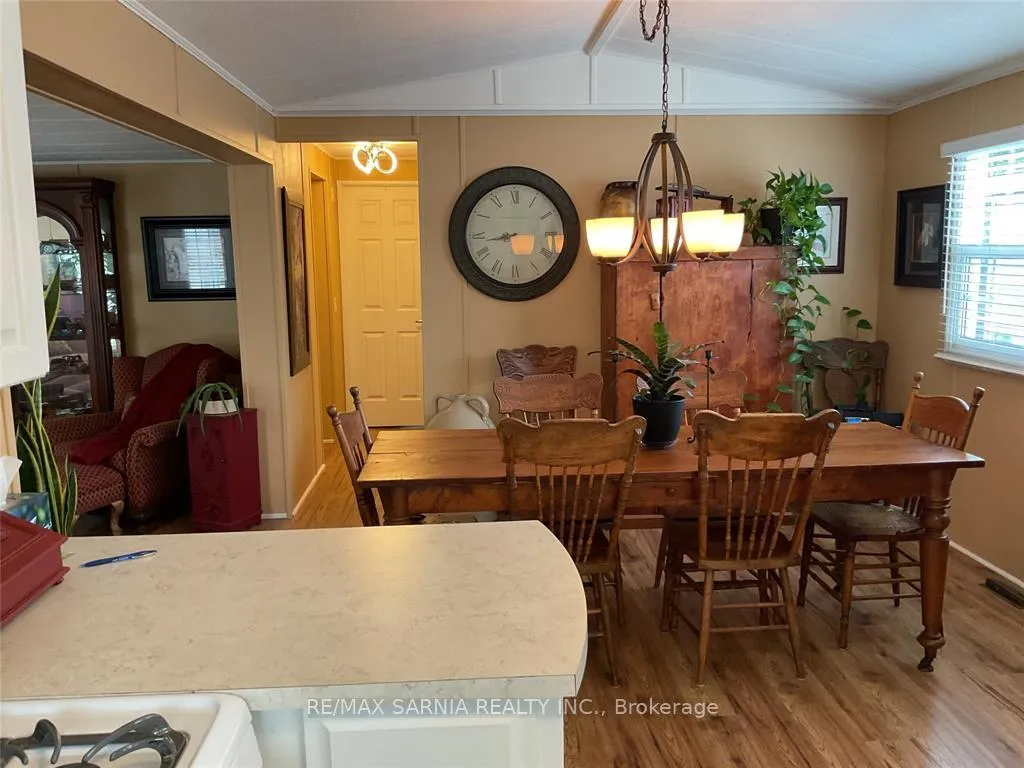 Photo 7 of Unit 266, 5700 Blackwell Side Road E, Sarnia — HOMEH