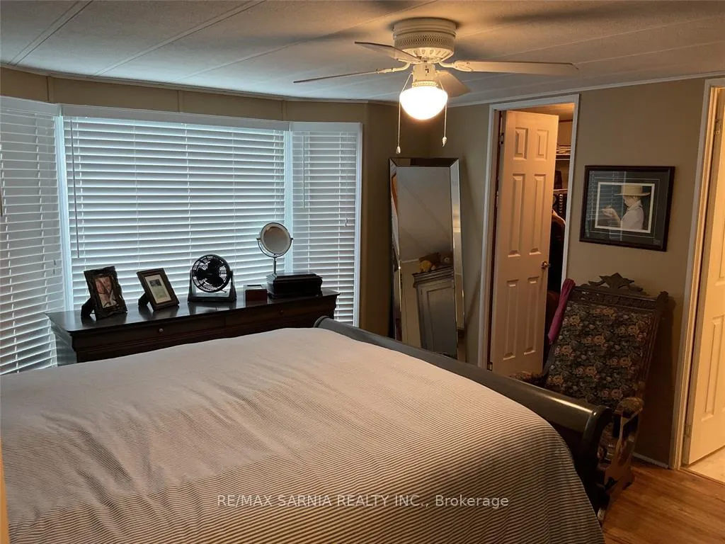 Photo 9 of Unit 266, 5700 Blackwell Side Road E, Sarnia — HOMEH