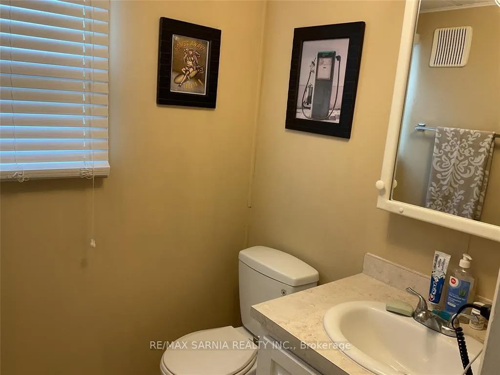 Photo 12 of Unit 266, 5700 Blackwell Side Road E, Sarnia — HOMEH