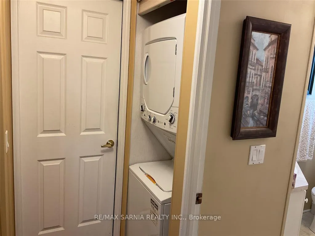 Photo 15 of Unit 266, 5700 Blackwell Side Road E, Sarnia — HOMEH