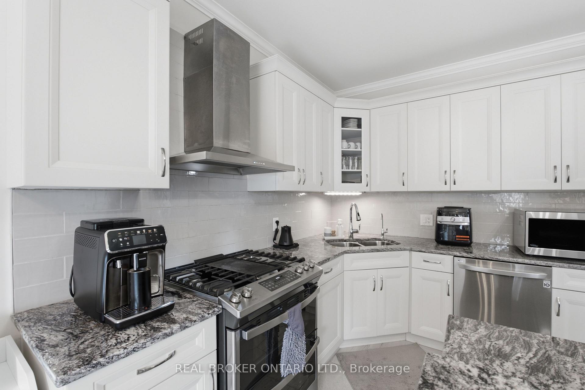 Photo 9 of 7002 Optimist Lane, Niagara Falls, Morrison — HOMEH