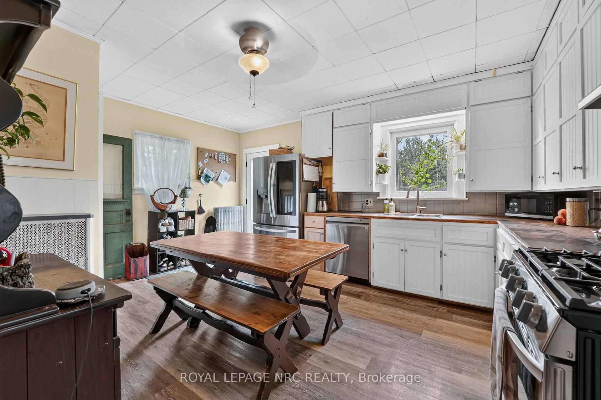 Photo 10 of 148 Gorham Road, Fort Erie, Ridgeway — HOMEH