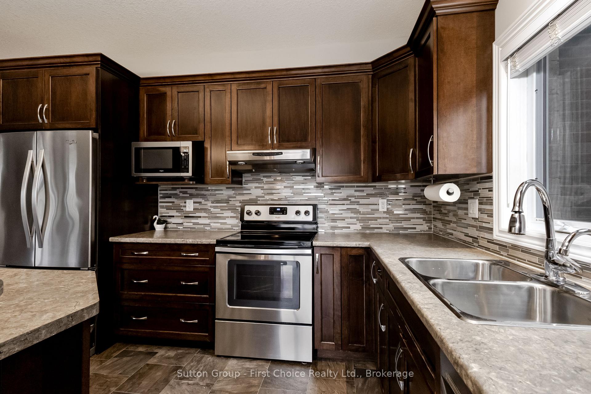 Photo 12 of 21 Brown Street, Stratford — HOMEH