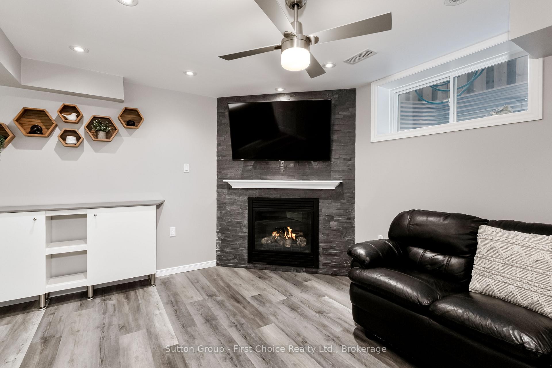 Photo 16 of 21 Brown Street, Stratford — HOMEH