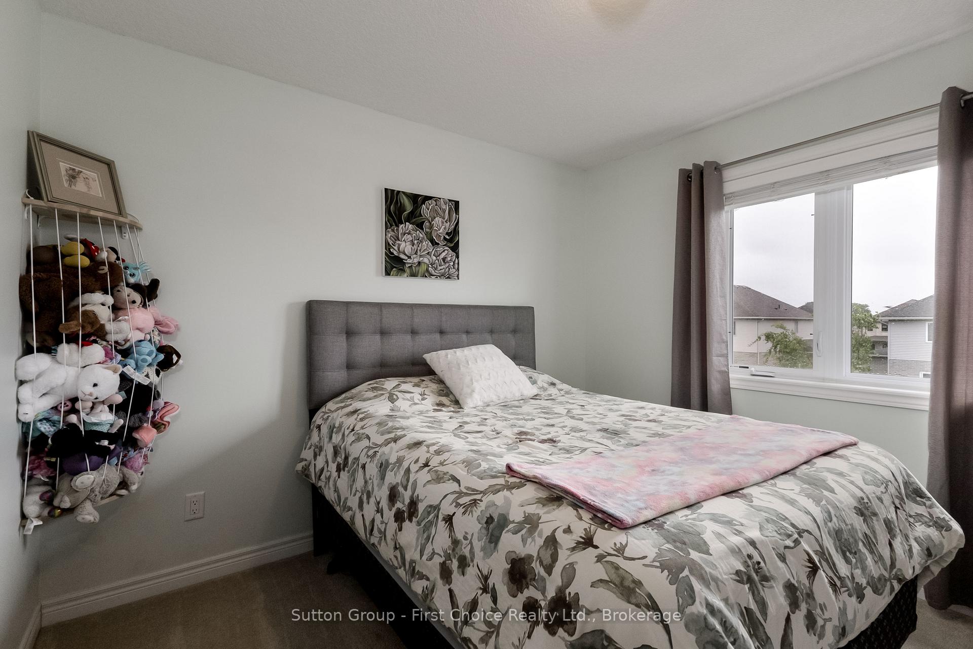 Photo 30 of 21 Brown Street, Stratford — HOMEH