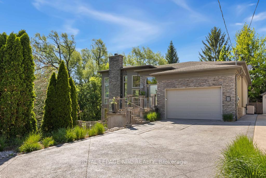 Photo 40 of 164A Lakeshore Road, St. Catharines, Vine/Linwell — HOMEH