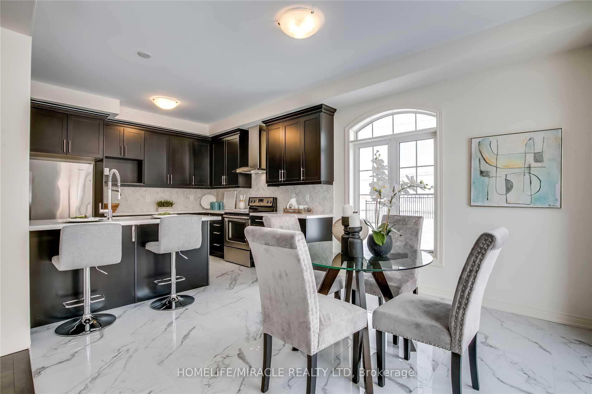 Photo 3 of 383 Robert Parkinson Drive, Brampton, Northwest Brampton — HOMEH