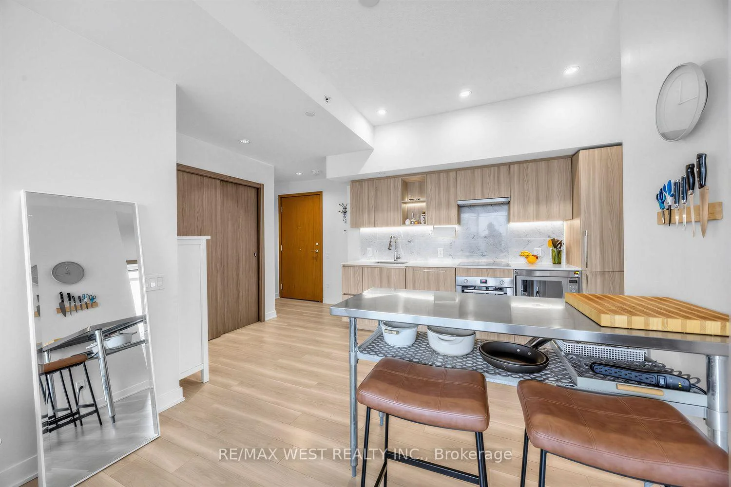 Photo 30 of Unit 3806, 17 Bathurst Street, Toronto, Waterfront Communities — HOMEH