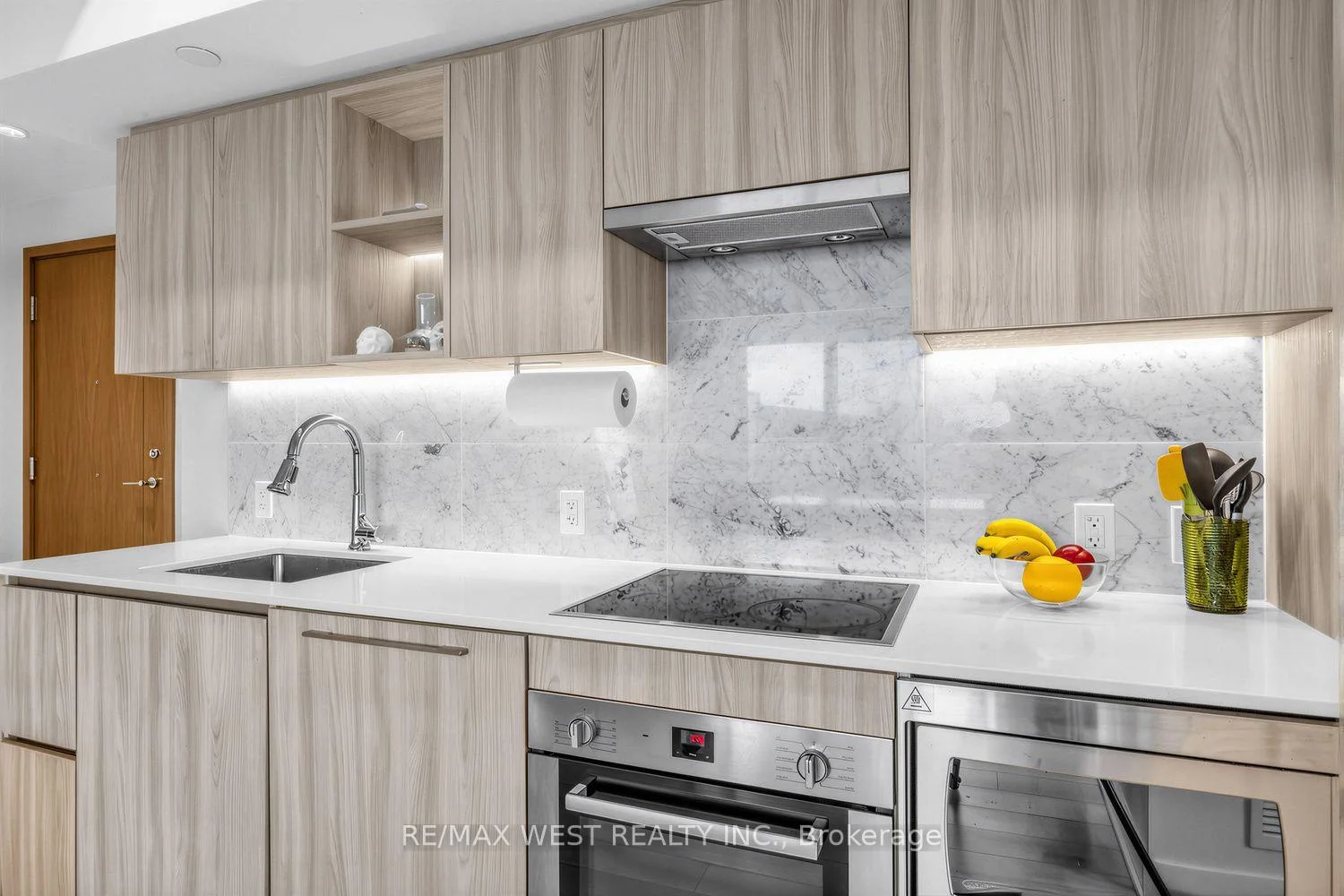 Photo 36 of Unit 3806, 17 Bathurst Street, Toronto, Waterfront Communities — HOMEH