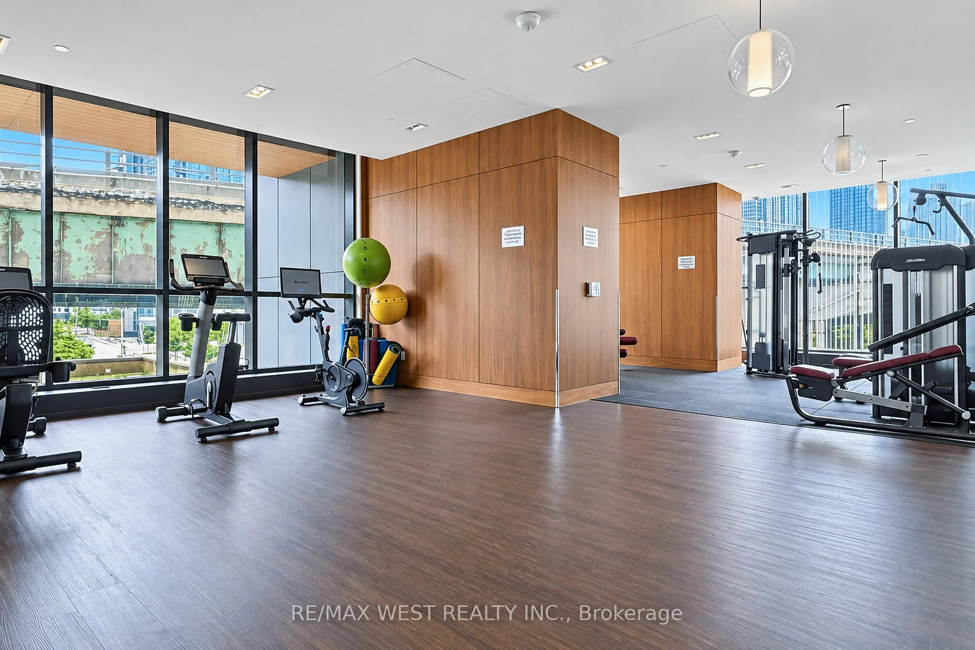 Photo 43 of Unit 3806, 17 Bathurst Street, Toronto, Waterfront Communities — HOMEH
