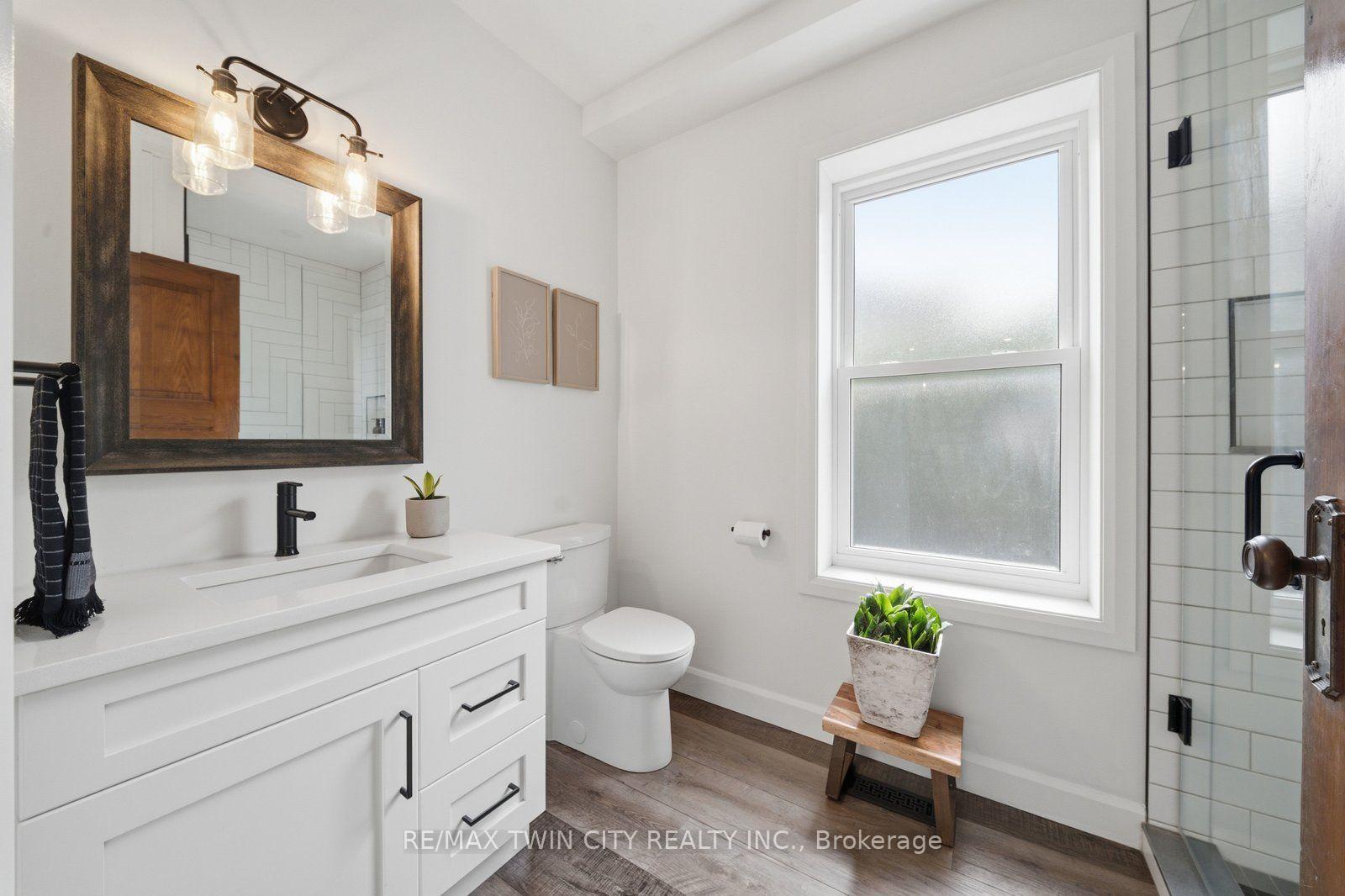 Photo 20 of 26 Pacific Avenue, Perth East, Milverton — HOMEH
