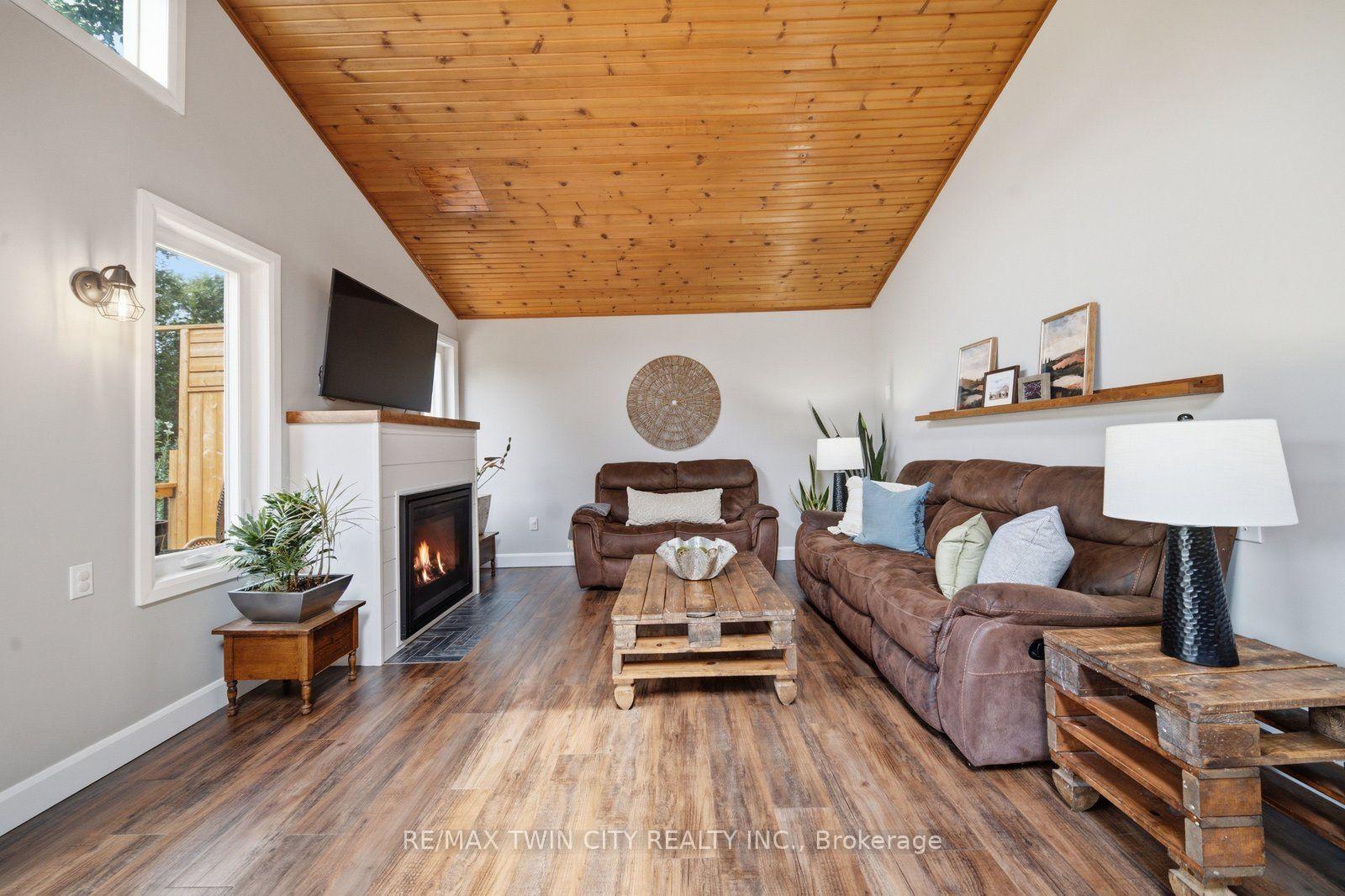 Photo 21 of 26 Pacific Avenue, Perth East, Milverton — HOMEH