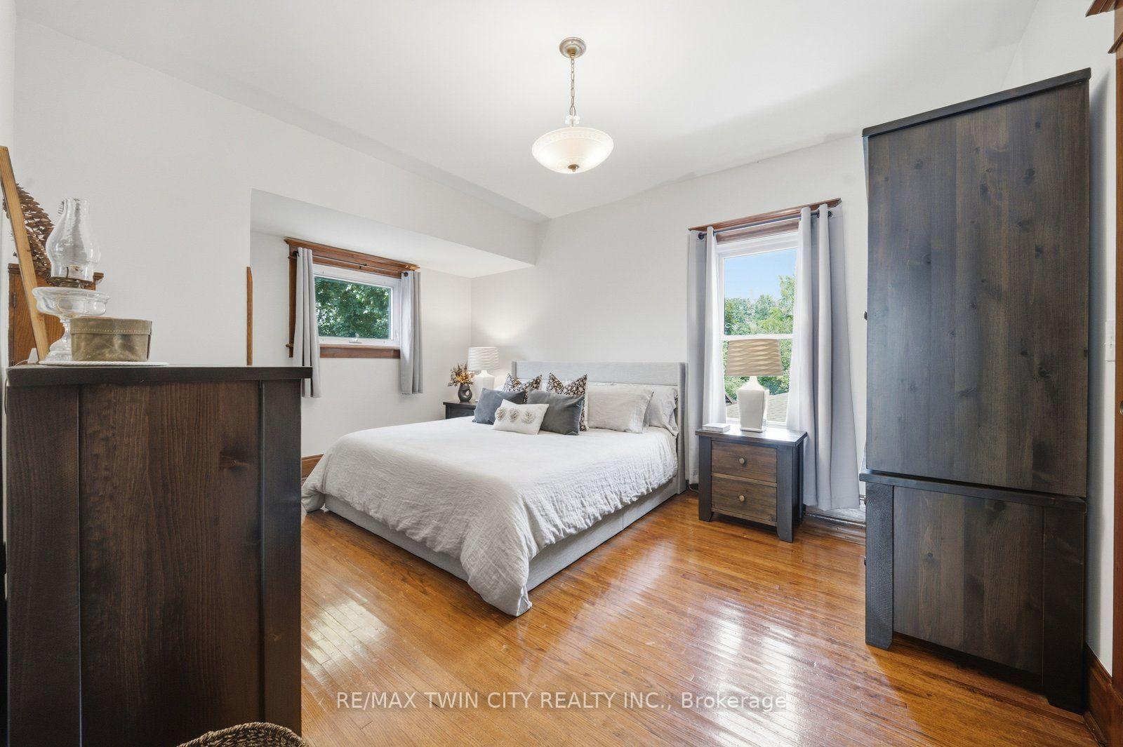 Photo 28 of 26 Pacific Avenue, Perth East, Milverton — HOMEH