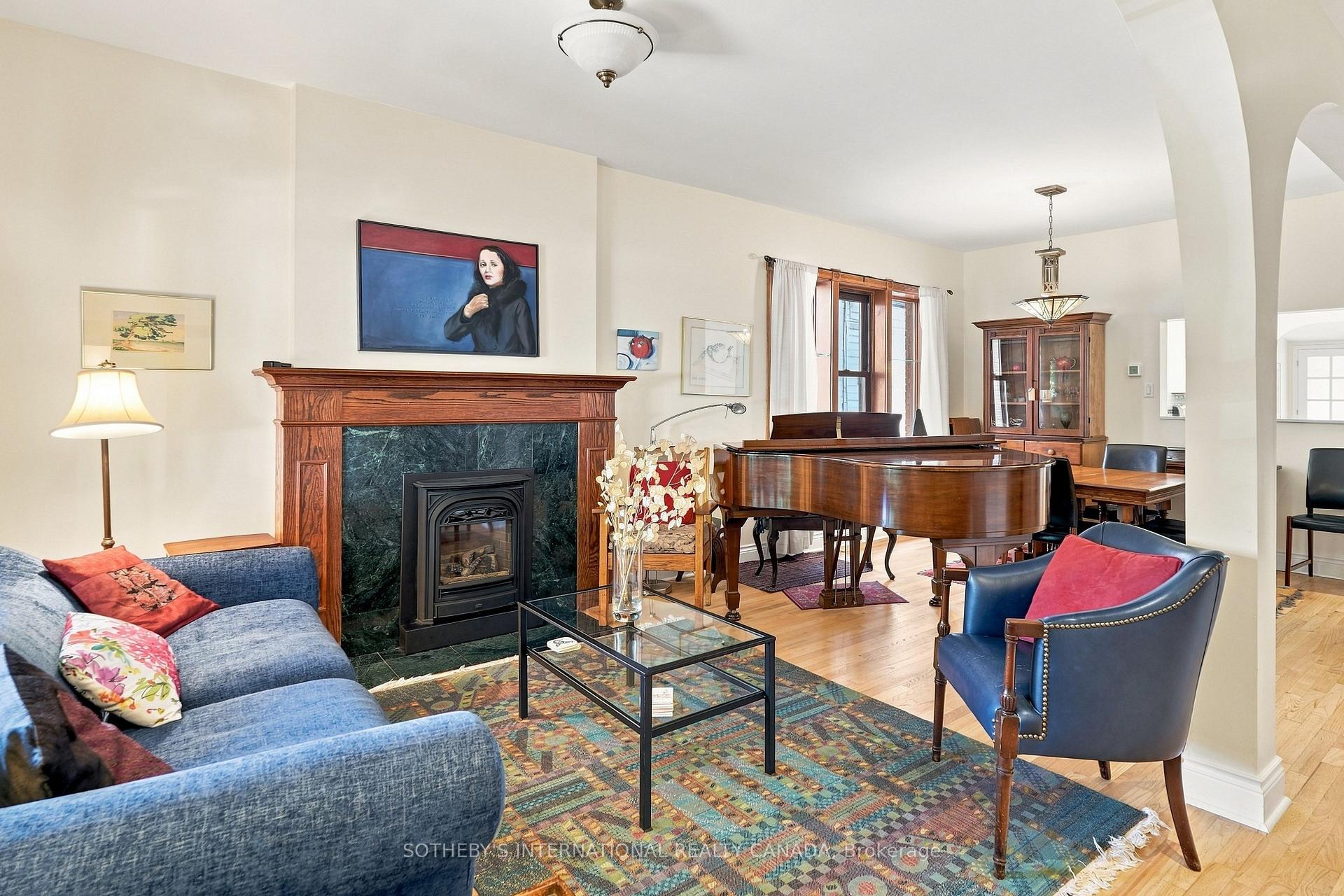 Photo 4 of 356 Howland Avenue, Toronto, Casa Loma — HOMEH