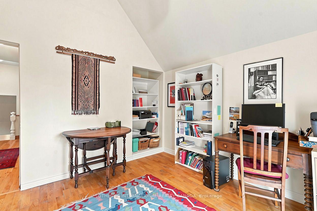Photo 16 of 356 Howland Avenue, Toronto, Casa Loma — HOMEH