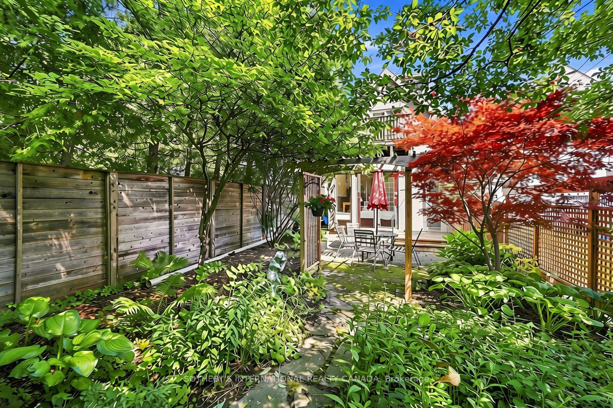 Photo 24 of 356 Howland Avenue, Toronto, Casa Loma — HOMEH