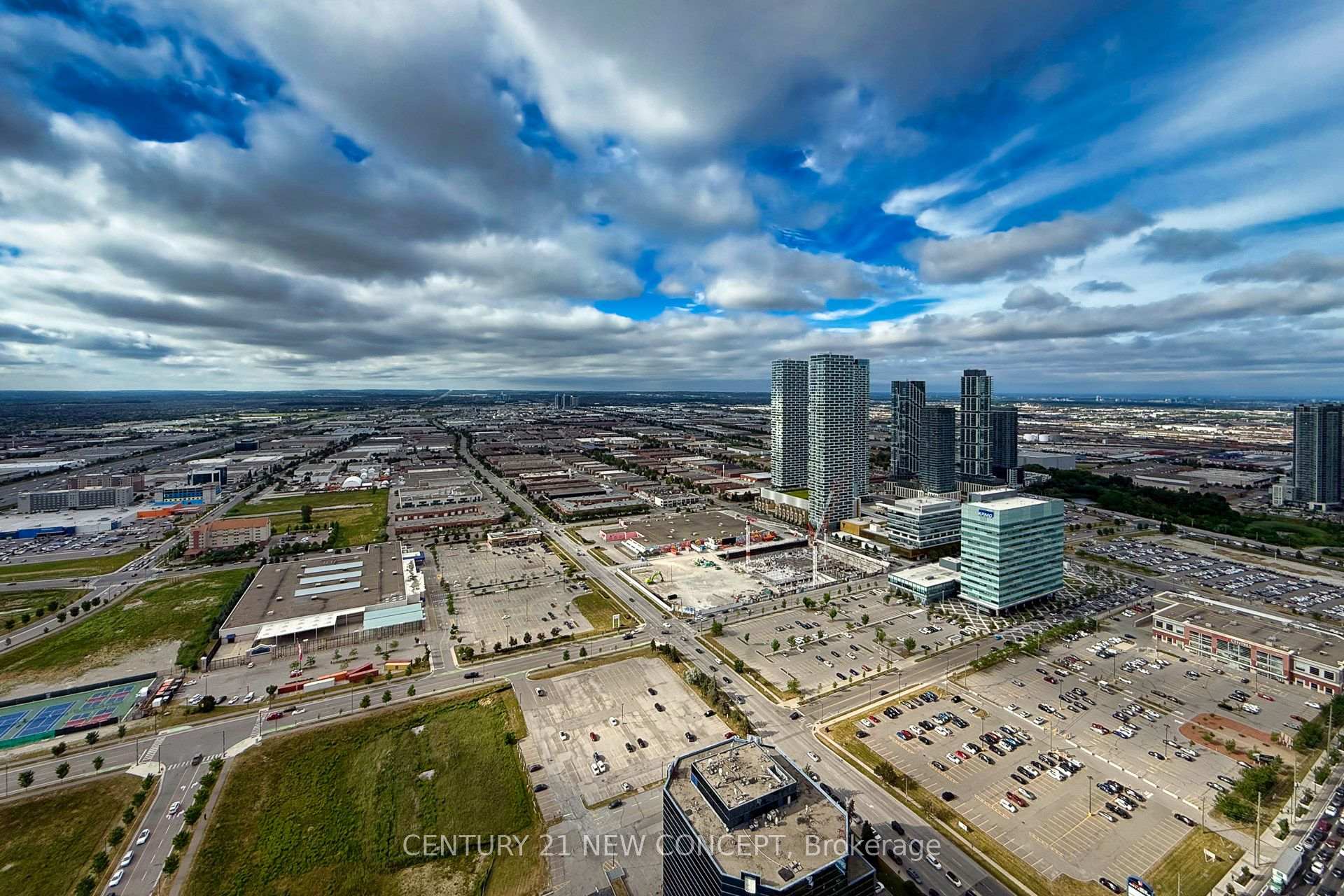 Photo 32 of Unit 5212, 225 Commerce Street, Vaughan, Vaughan Corporate Centre — HOMEH