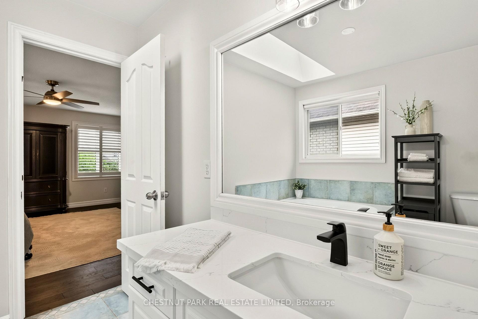 Photo 54 of 18 Pelham Drive, Hamilton, Meadowlands — HOMEH
