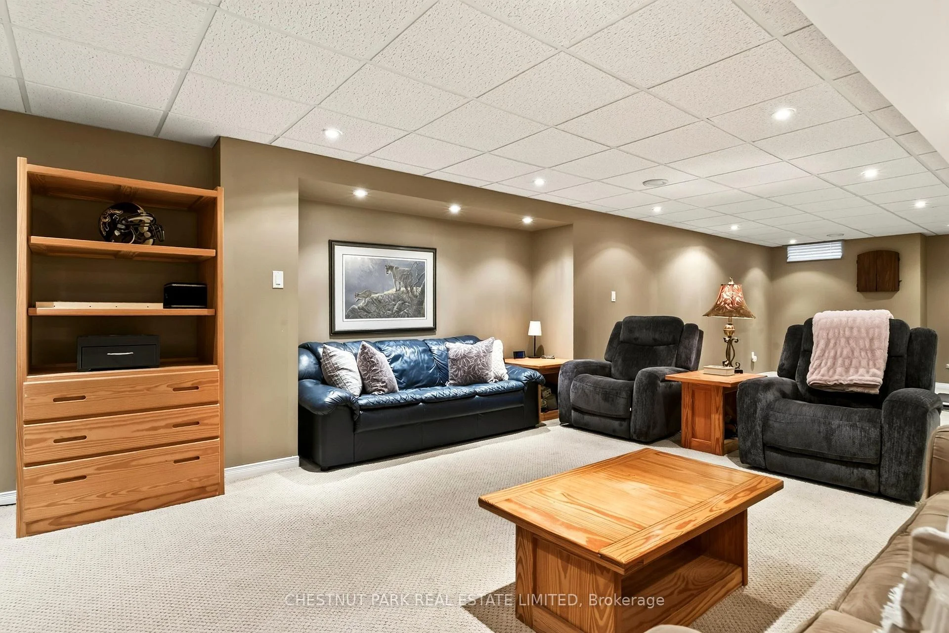 Photo 40 of 18 Pelham Drive, Hamilton, Meadowlands — HOMEH