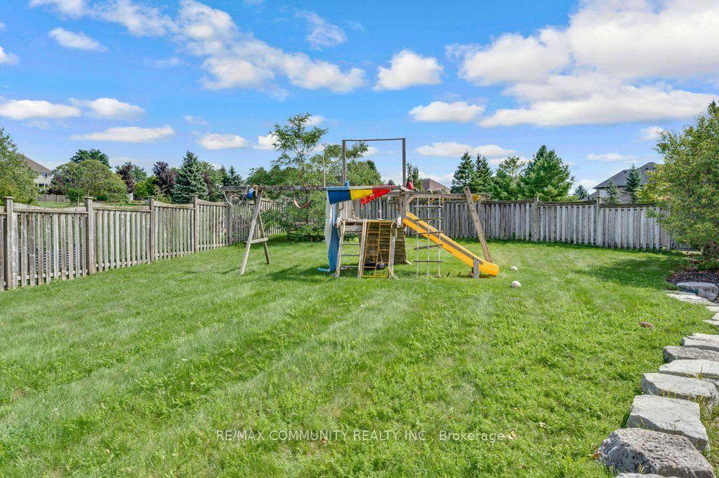 Photo 47 of 83 Milne Drive, Waterloo — HOMEH