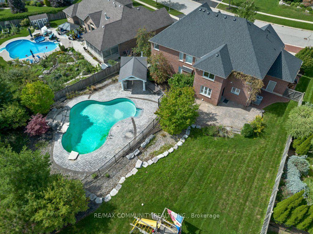 Photo 49 of 83 Milne Drive, Waterloo — HOMEH