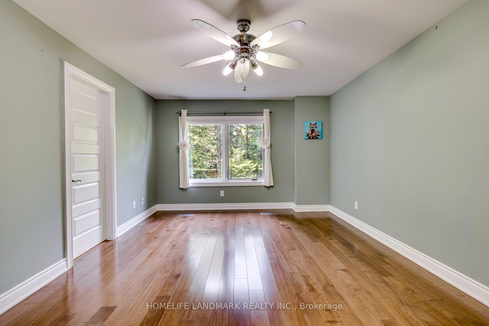 Photo 24 of 2333 Bennington Gate, Oakville, Ford — HOMEH