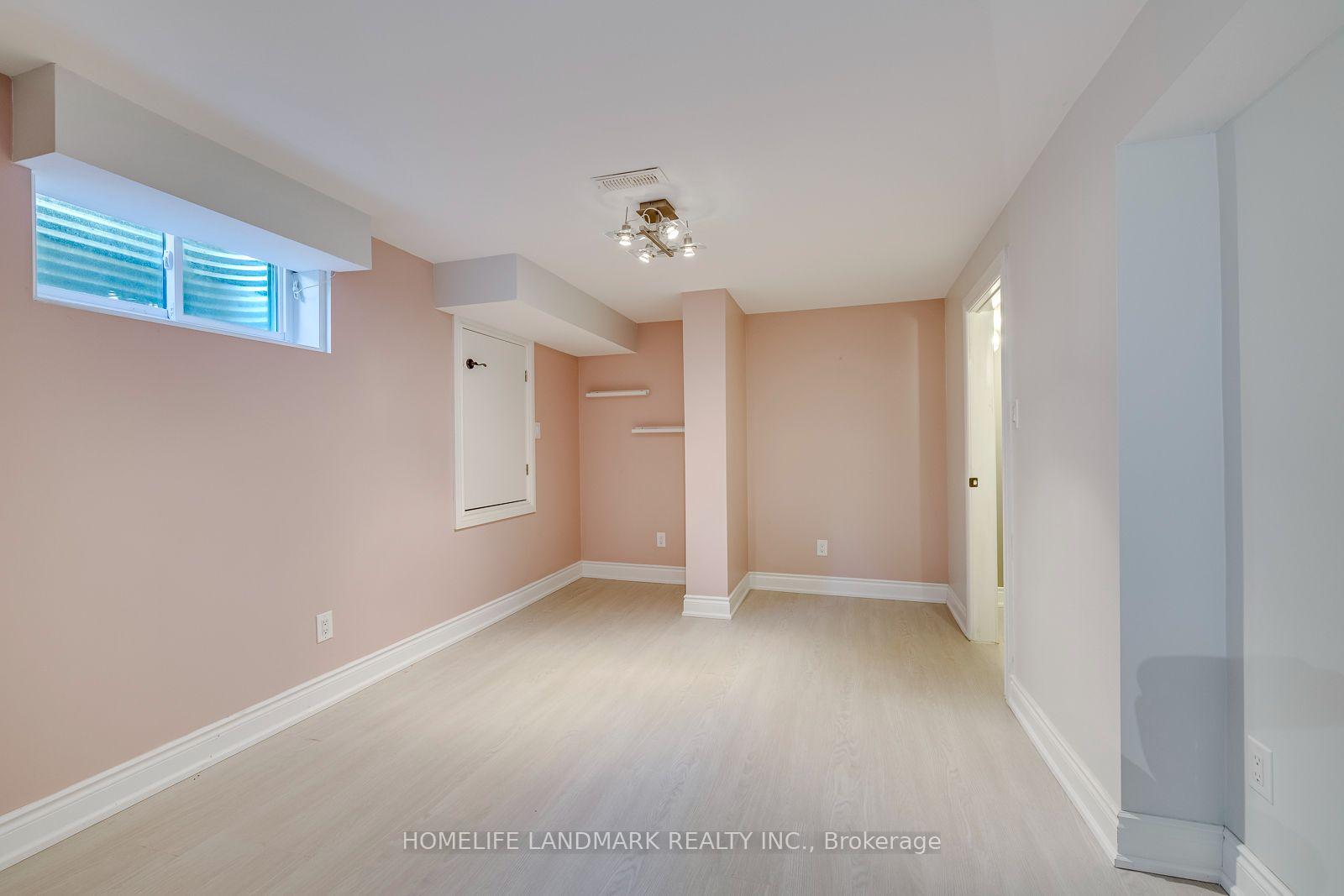Photo 40 of 2333 Bennington Gate, Oakville, Ford — HOMEH