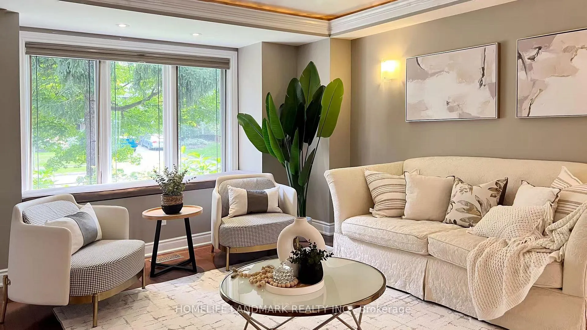 Photo 4 of 2333 Bennington Gate, Oakville, Ford — HOMEH