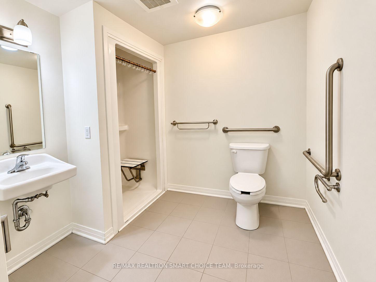 Photo 14 of Unit 721, 1900 Simcoe Street N, Oshawa, Samac — HOMEH