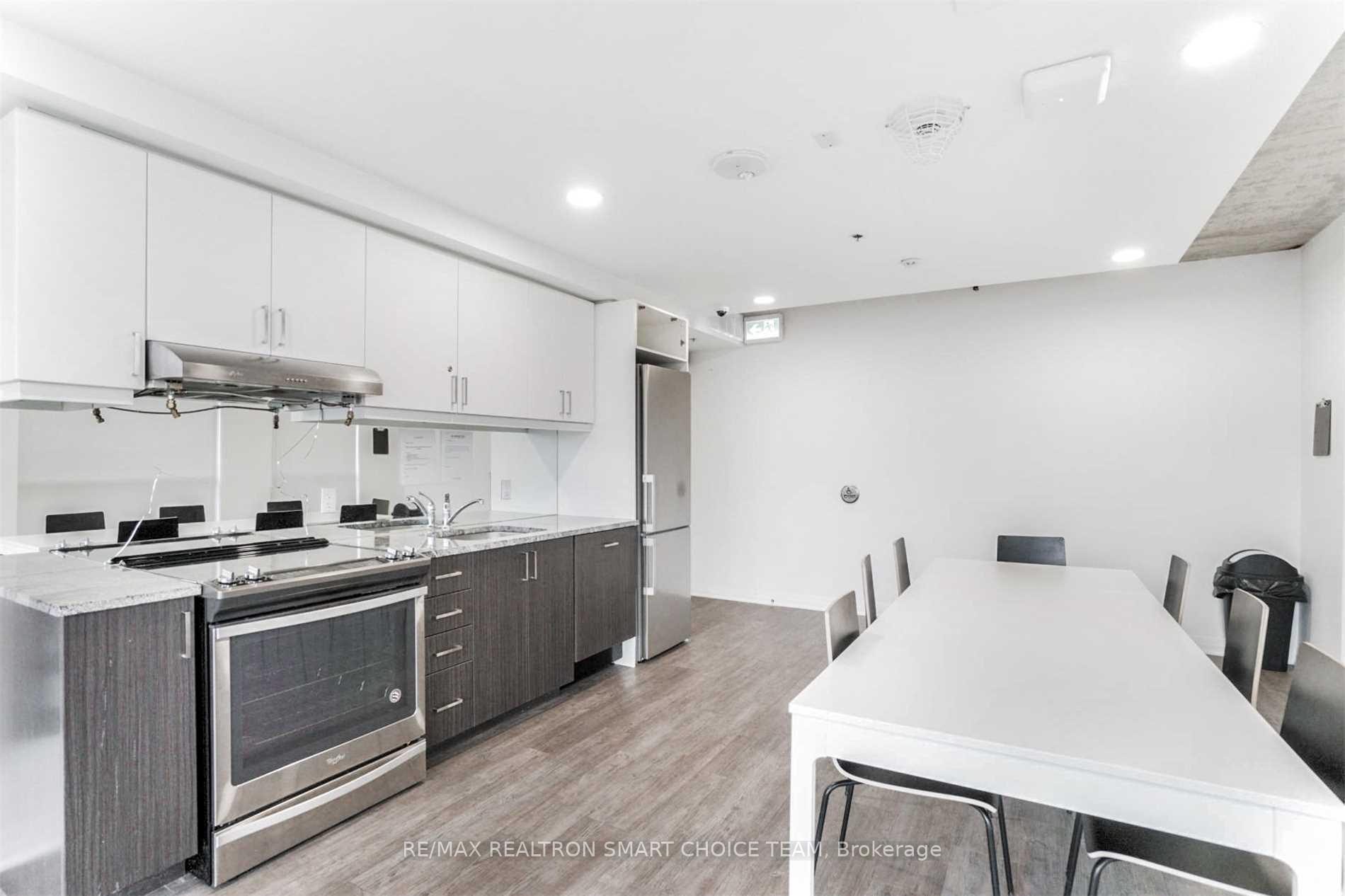 Photo 21 of Unit 721, 1900 Simcoe Street N, Oshawa, Samac — HOMEH